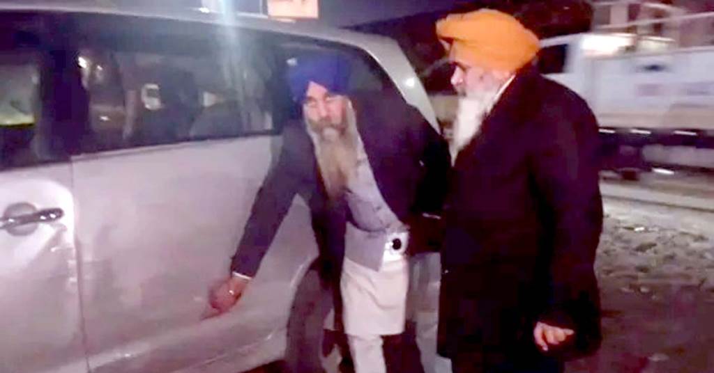 Firing on Akali Dal Waris Punjab leader in Ludhiana bullet hits window of Innova